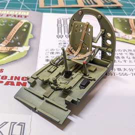 アフターパーツの使用で精密感のあるシートベルトに